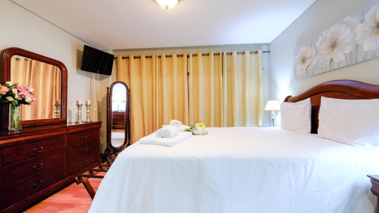 Ellierose Apartment Πόντα Ντελγκάντα Εξωτερικό φωτογραφία