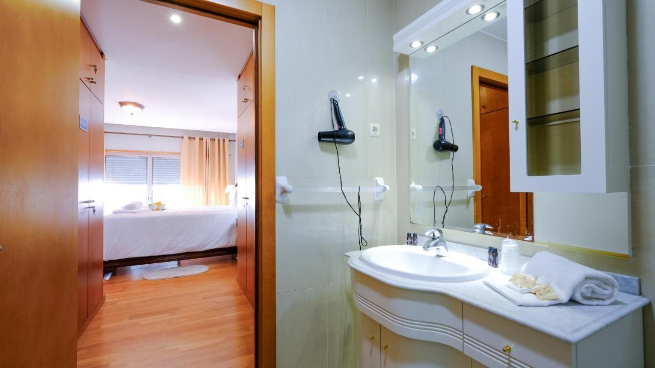 Ellierose Apartment Πόντα Ντελγκάντα Εξωτερικό φωτογραφία