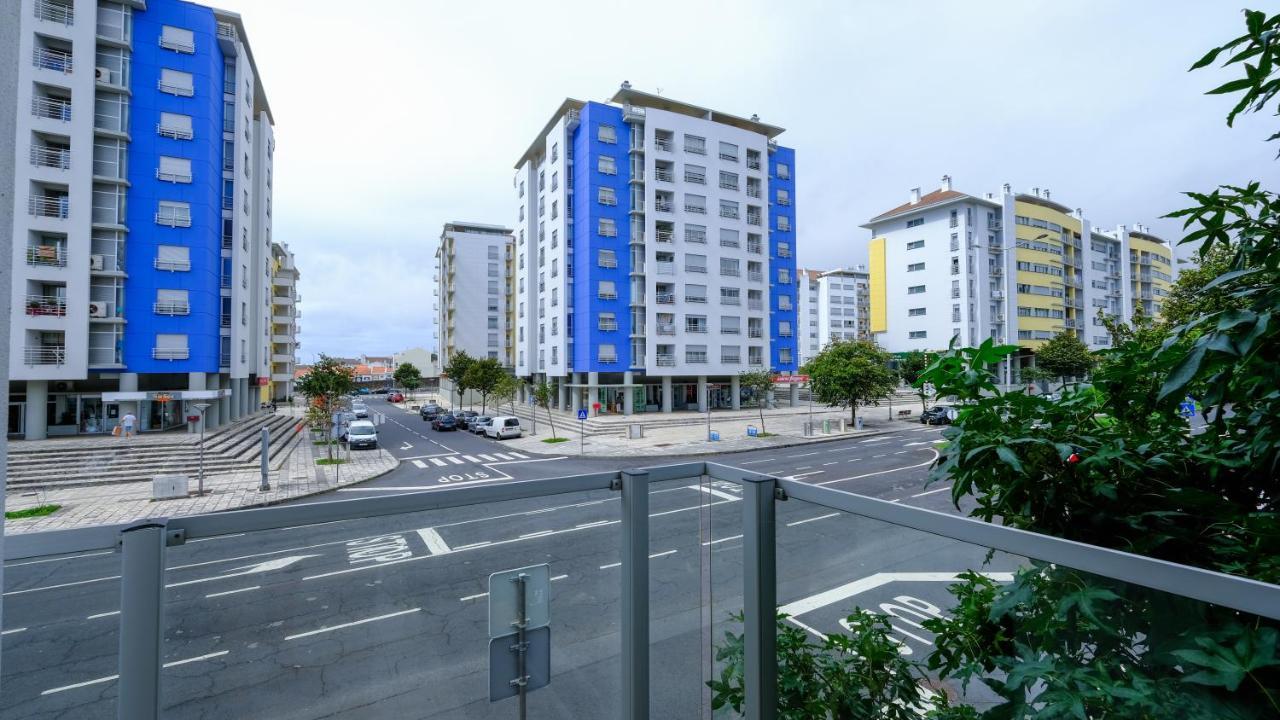 Ellierose Apartment Πόντα Ντελγκάντα Εξωτερικό φωτογραφία