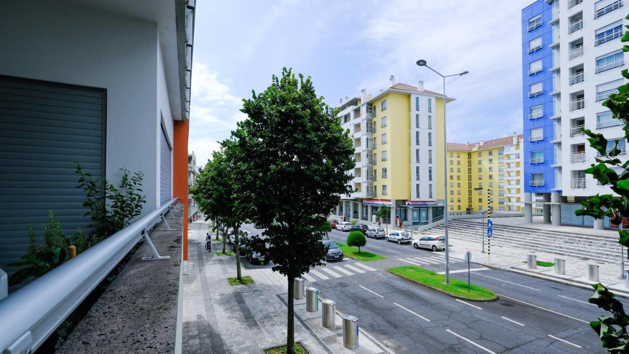 Ellierose Apartment Πόντα Ντελγκάντα Εξωτερικό φωτογραφία
