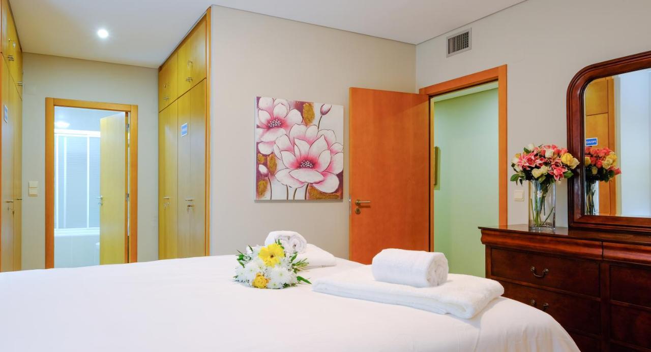 Ellierose Apartment Πόντα Ντελγκάντα Εξωτερικό φωτογραφία