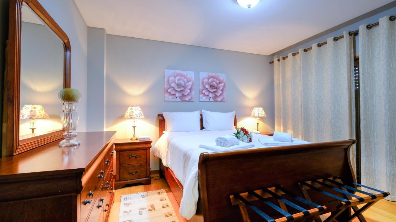 Ellierose Apartment Πόντα Ντελγκάντα Εξωτερικό φωτογραφία